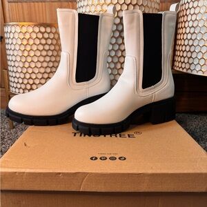 Brand New Tinstree Chelsea Style Boots
